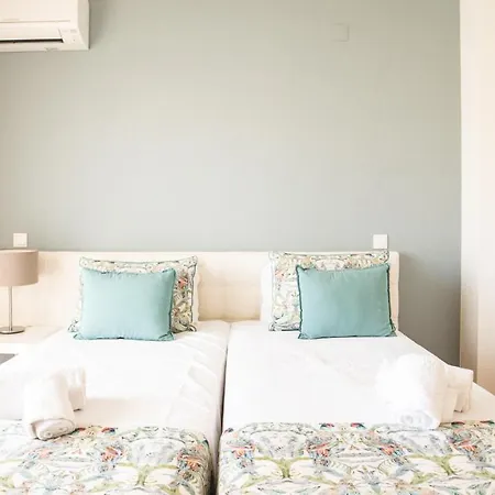 Feriehus House F Sao Rafael - Free Wifi & Airco, Netflix Ready - 300m From The Albufeira