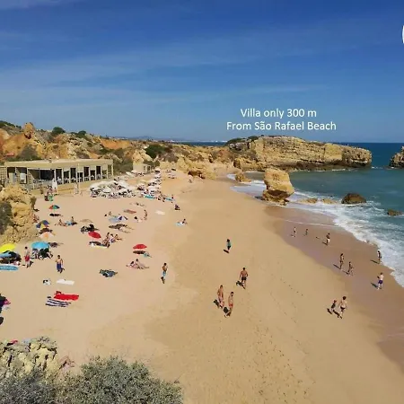 Casa de Férias House F Sao Rafael - Free Wifi & Airco, Netflix Ready - 300m From The Albufeira