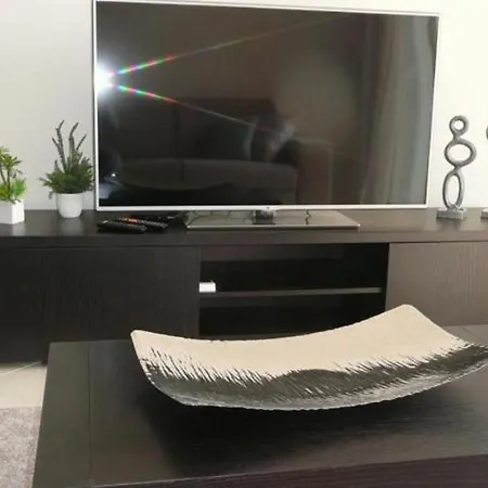 House F Sao Rafael - Free Wifi & Airco, Netflix Ready - 300m From The Casa de Férias *