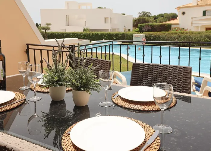 House F Sao Rafael - Free Wifi & Airco, Netflix Ready - 300m From The Albufeira