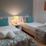 House F Sao Rafael - Free Wifi & Airco, Netflix Ready - 300m From The Сasa de vacaciones Albufeira