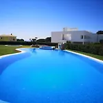 House F Sao Rafael - Free Wifi & Airco, Netflix Ready - 300m From The * Albufeira