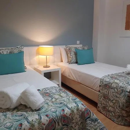 House F Sao Rafael - Free Wifi & Airco, Netflix Ready - 300m From The Holiday home Albufeira
